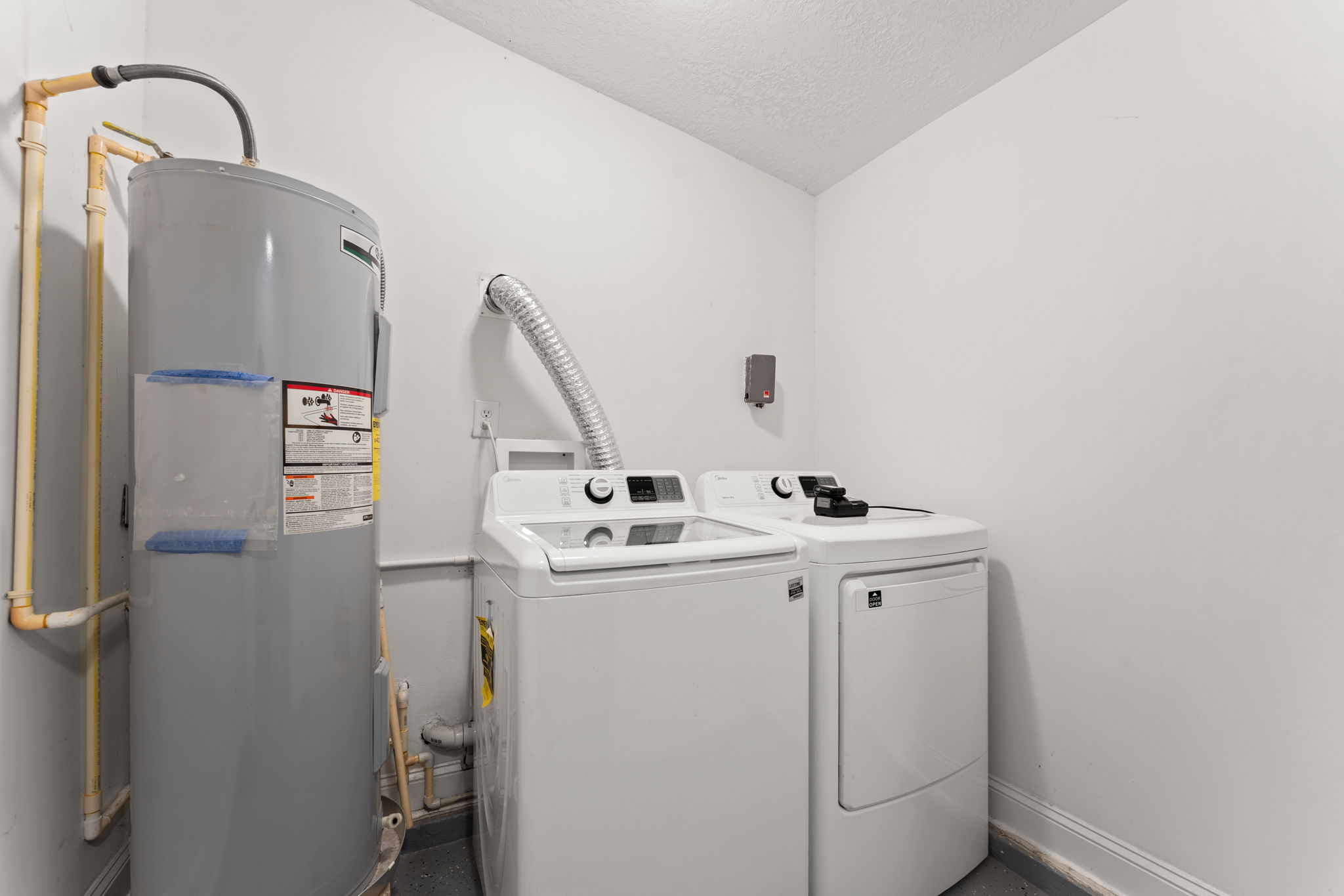 1817 Banbury Road photo 12 of 27