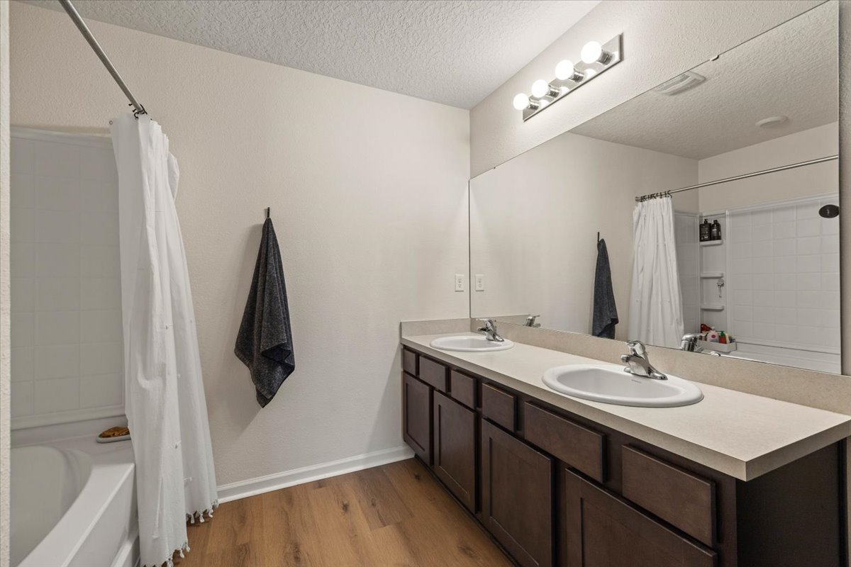 2469 Oak Stream Drive photo 26 of 38